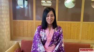 ’n 41-jarige Japannese vrou verneuk haar man en die seuns het seks vir geld. Asiatiese teef hou van swart harige poes seks, tatoeëermerke en blowjobs. masturbeer staande hondjie IFOM OSAKAPORN