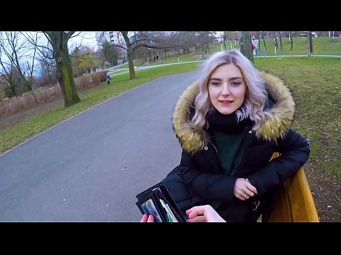 ❤️ Sluk 'n vreemdeling se warm kom vir geld - blowjob in the park deur Eva Elfie ❌ Porno op af.com-porn-mz.ru ❌️